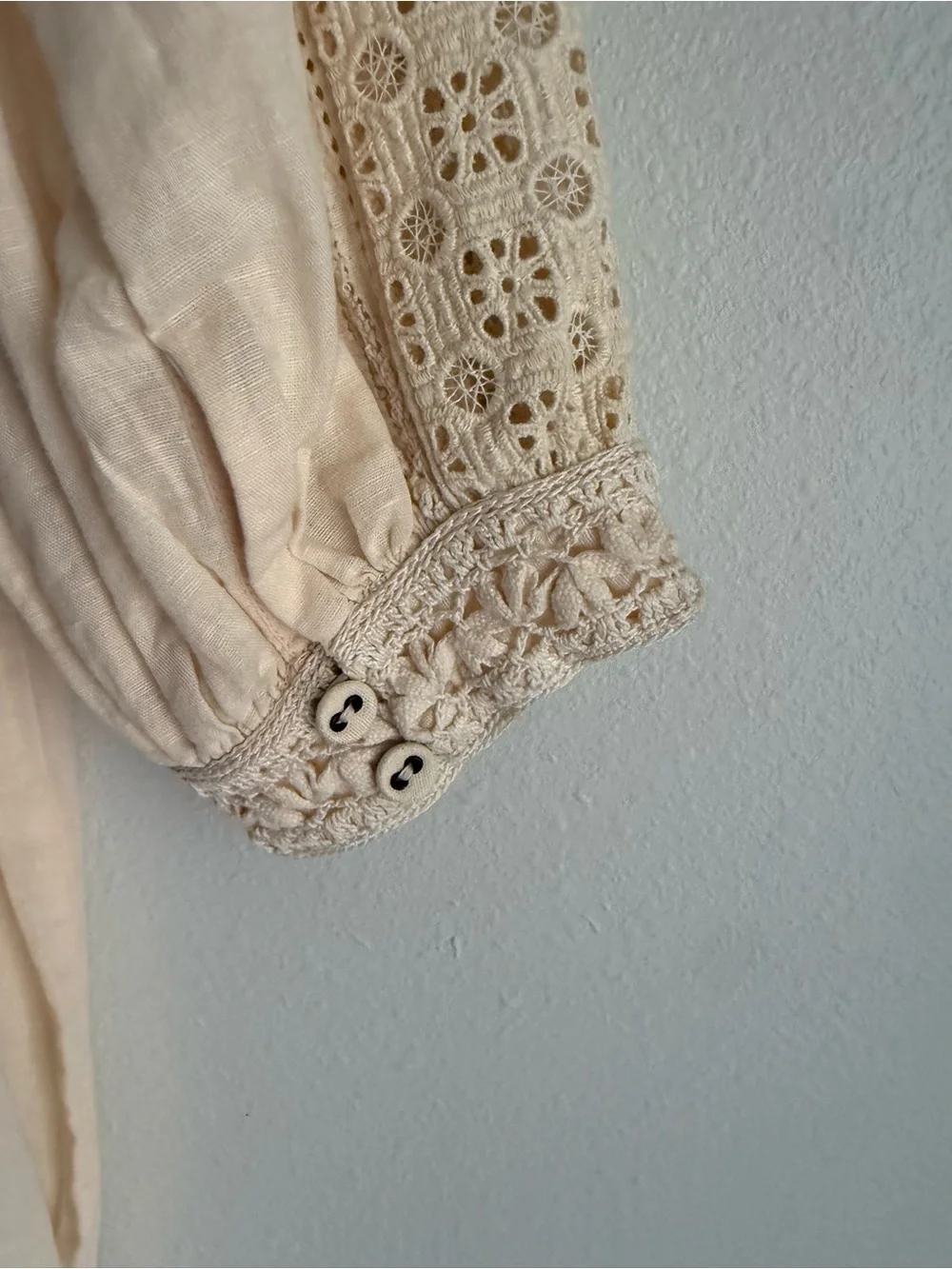 ULLA JOHNSON Romantic Lace-Detail Cream Women's Blouse NWT SZ 2 - Picture 7 of 7